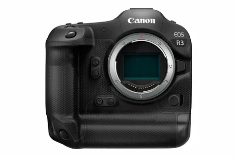 Canon EOS R3 aynasız kamera ile ilgili ilk bilgiler geldi, rekabet kızışacak