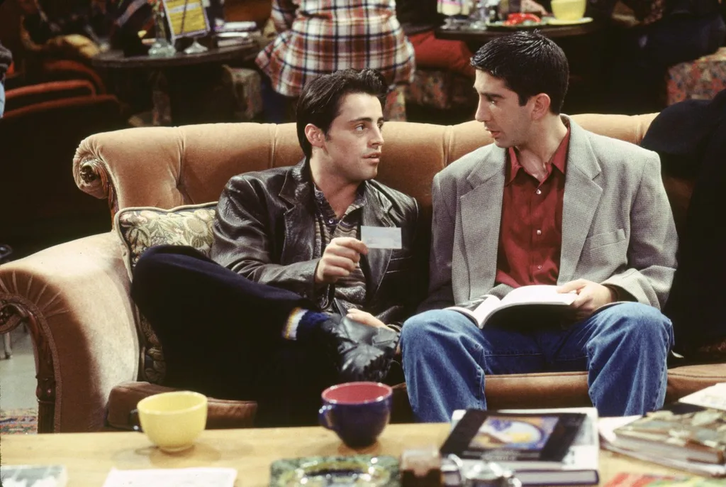 Netflix Nisan 2021 takvimi: Friends, yeni orijinal dizi ve filmler