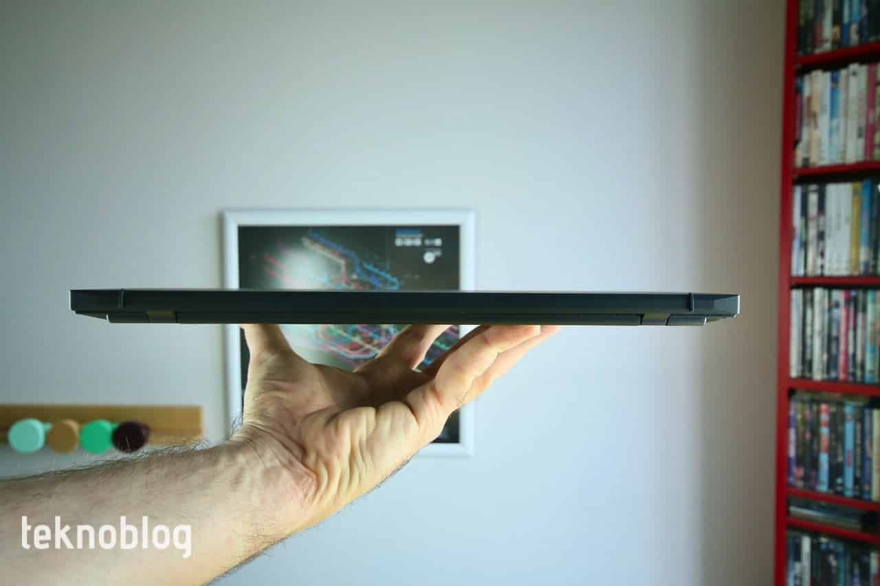 Asus ExpertBook B9400 İncelemesi