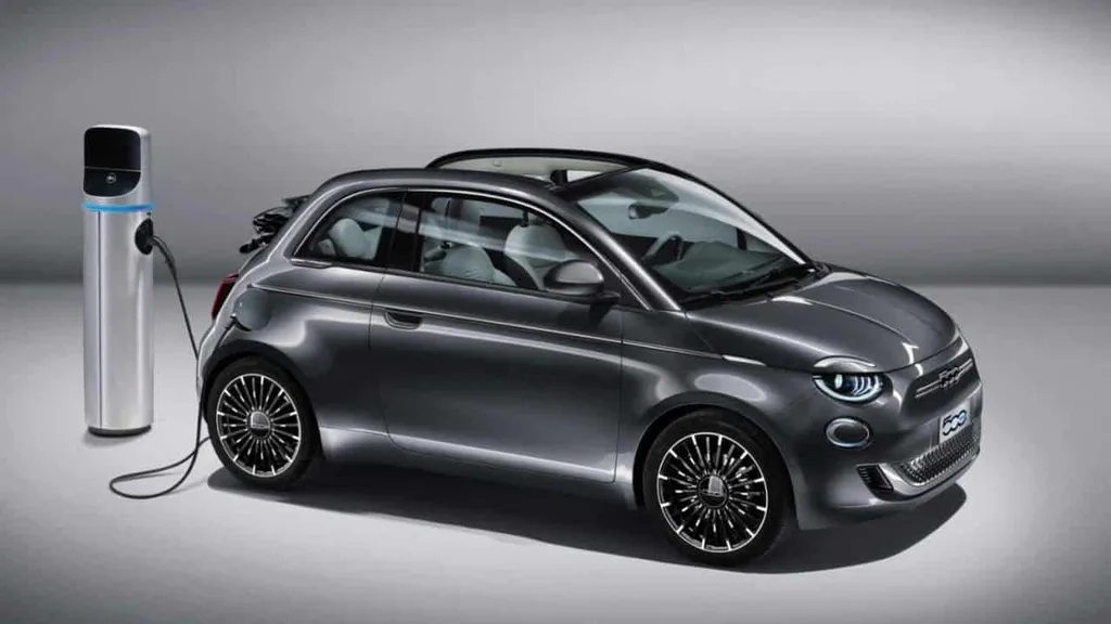 Fiat elektrikli otomobil dönüşümü için yol haritasını belirledi