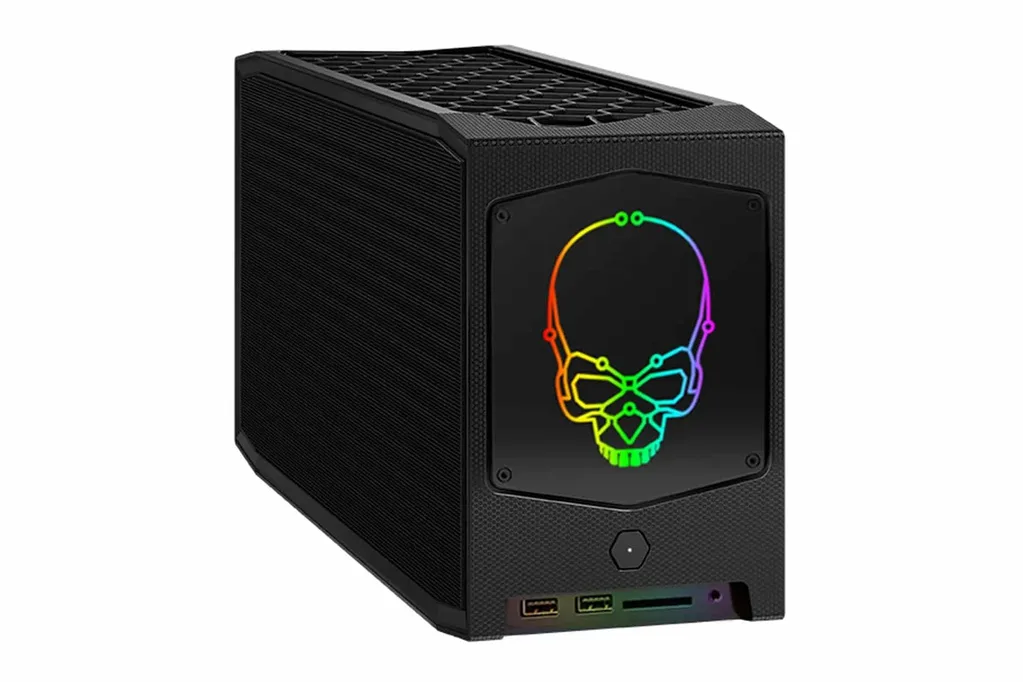 11. nesil CPU’lar ile sunulan Intel NUC 11 Extreme için ön siparişler açıldı