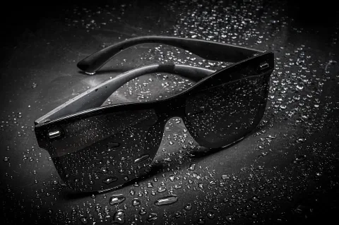 Facebook’un yeni donanım tanıtımı Ray-Ban markalı bir akıllı gözlük olacak
