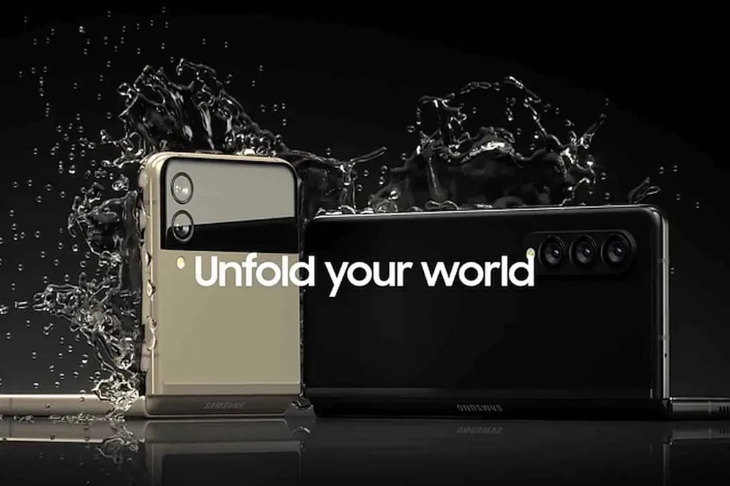 Galaxy Z Fold 3 için suya dayanıklılık işareti, Z Flip 3’ün yeni görselleri