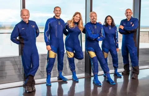 Richard Branson Virgin Galactic ile uzaya gidiyor
