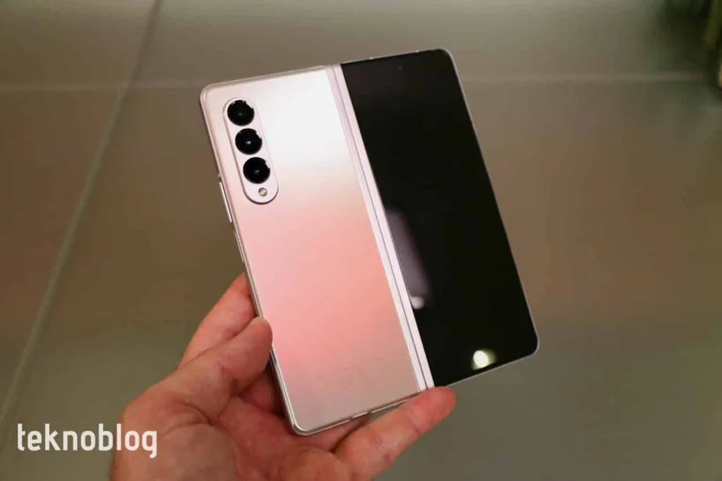 Samsung One UI 5.1 güncellemesini Galaxy Z Fold 3 ve Galaxy A serisine götürüyor