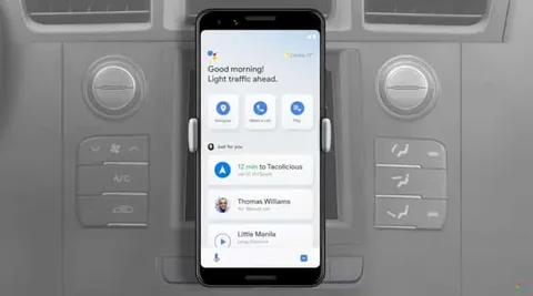 Google Android Auto telefon uygulamasını kapatıyor