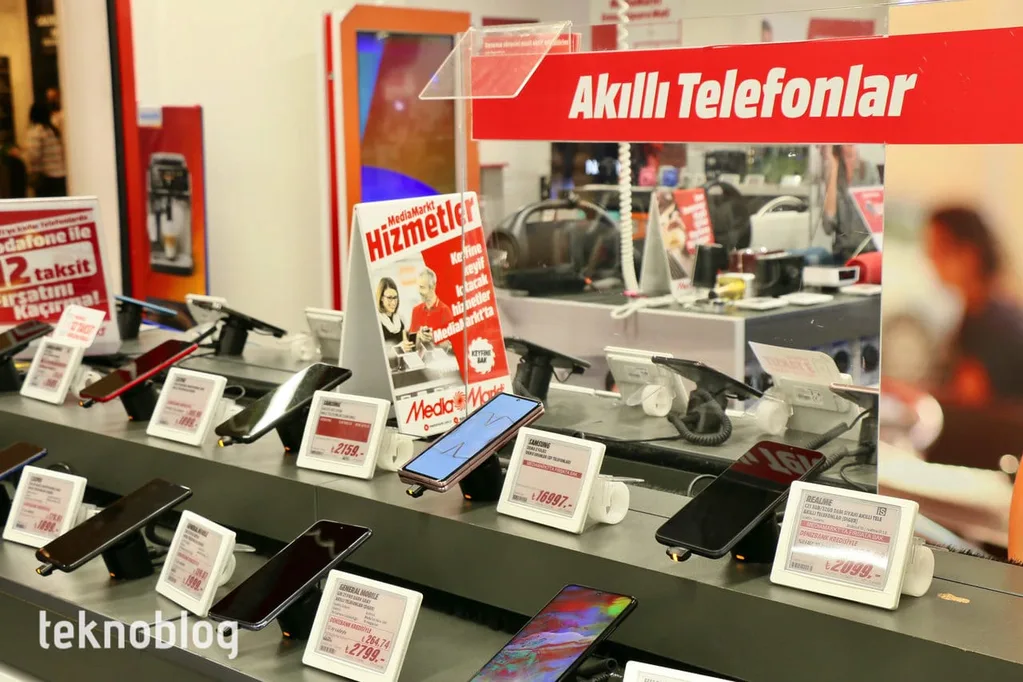 Android telefon önerileri: Ekim 2021 – Video