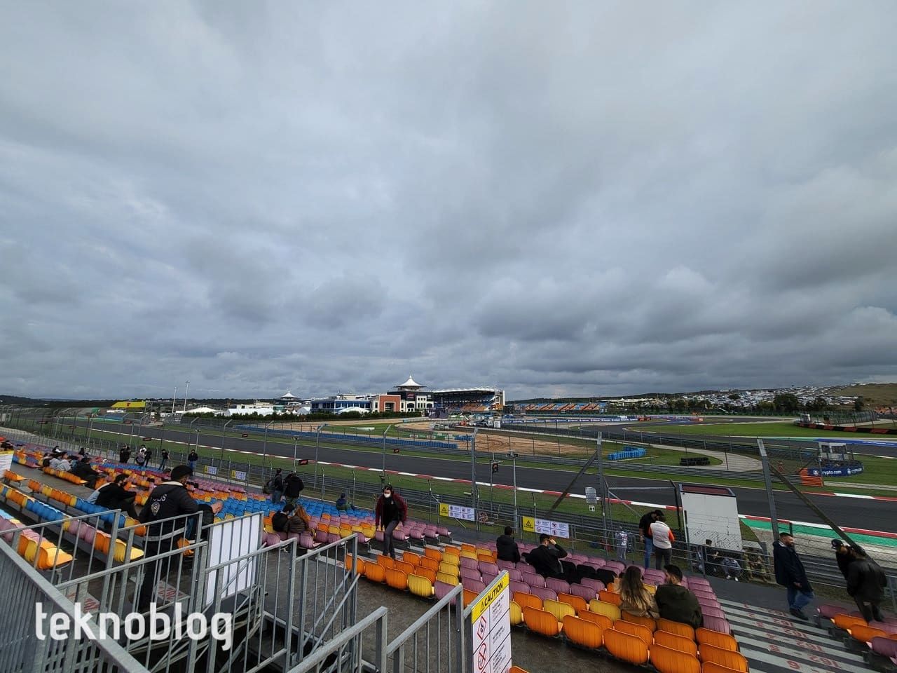 Samsung Galaxy Z Flip 3 İncelemesi