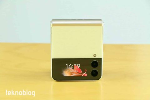 galaxy z flip 4