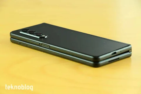 Samsung katlanabilir telefonlarının isimlerinde önemli bir değişiklik yapabilir