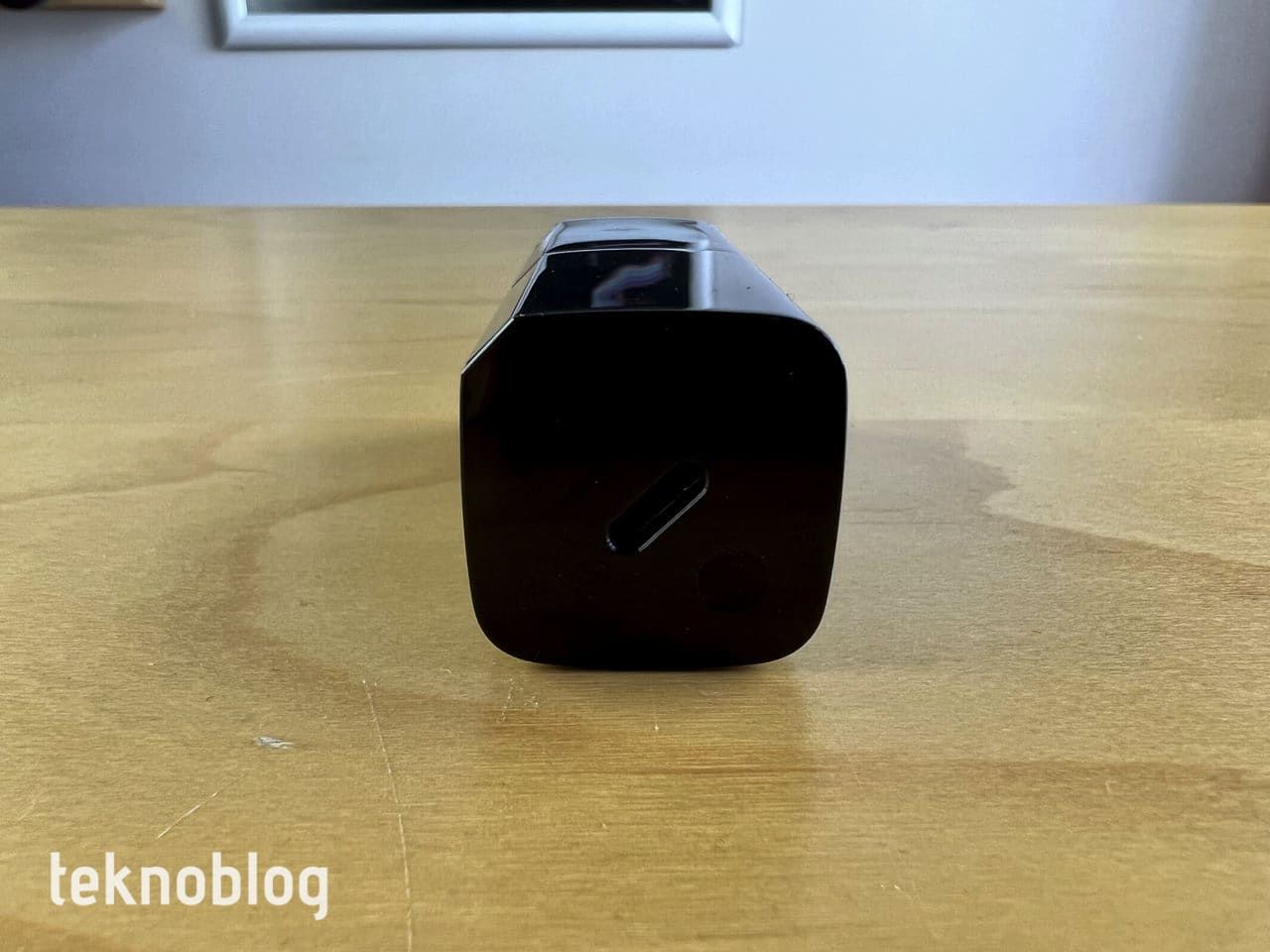 Huawei FreeBuds Lipstick hızlı inceleme: Hem göze hem de kulağa hitap ediyor