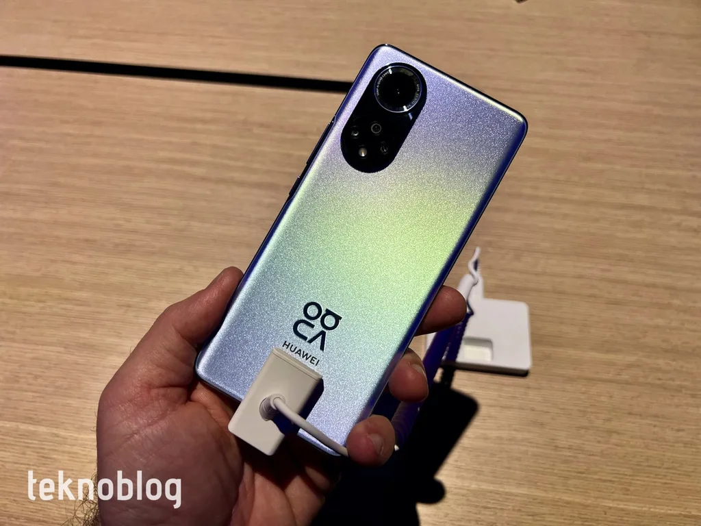 Huawei Şikayetvar’a göre en iyi müşteri deneyimini sunan cep telefonu markası