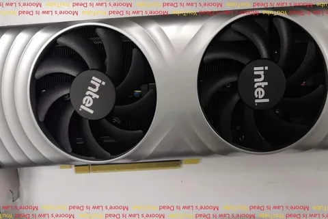 Intel Arc Alchemist grafik kartının ilk görüntüleri sızdı