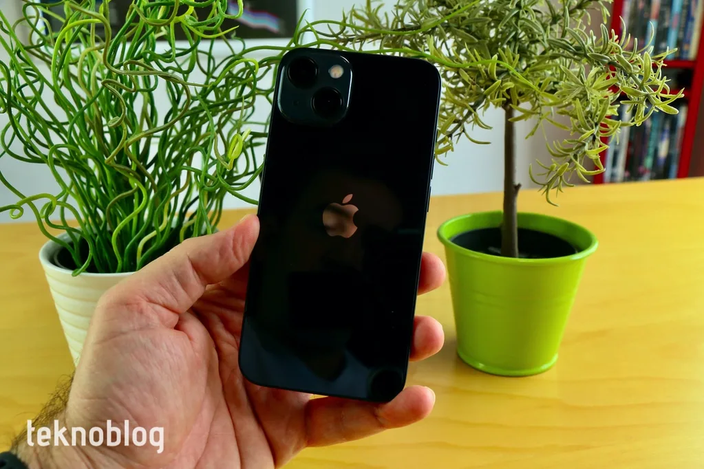 iPhone 13 ve iPhone 11, A101 18 Nisan 2024 haftasının dikkat çeken ürünleri