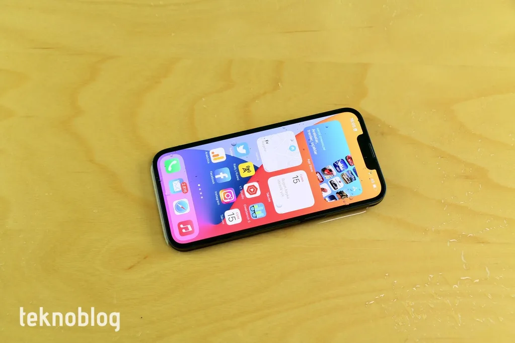iPhone sahipleri otomatik yüklenen güvenlik yamalarını kaldırabilecek