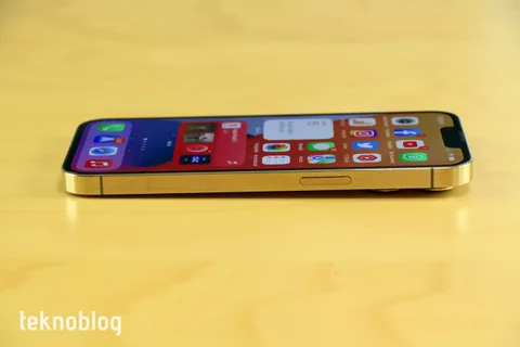 iPhone 14 Pro ve Pro Max ile hep açık ekran en sonunda gelebilir