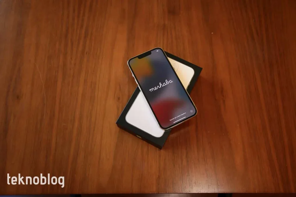 Apple çip krizi nedeniyle iPhone 13 üretiminde hedef küçülttü