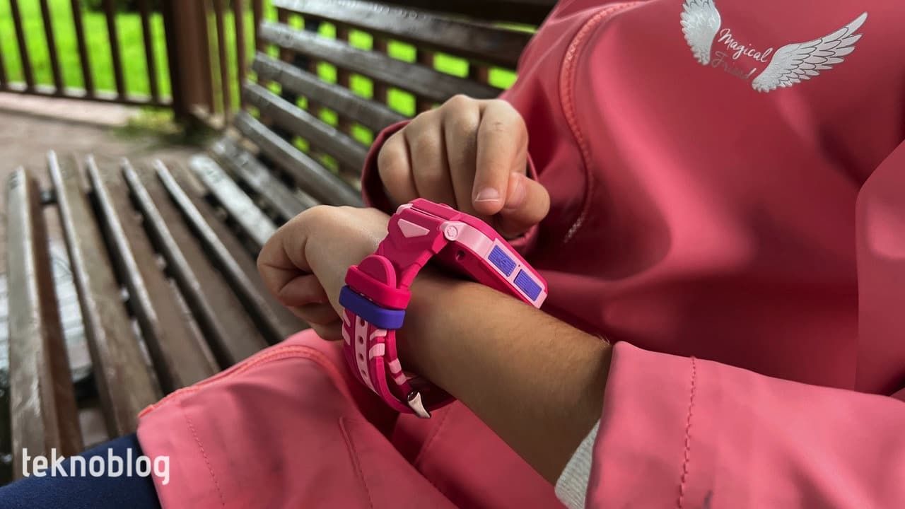 tcl movetime mt42 akıllı çocuk saati