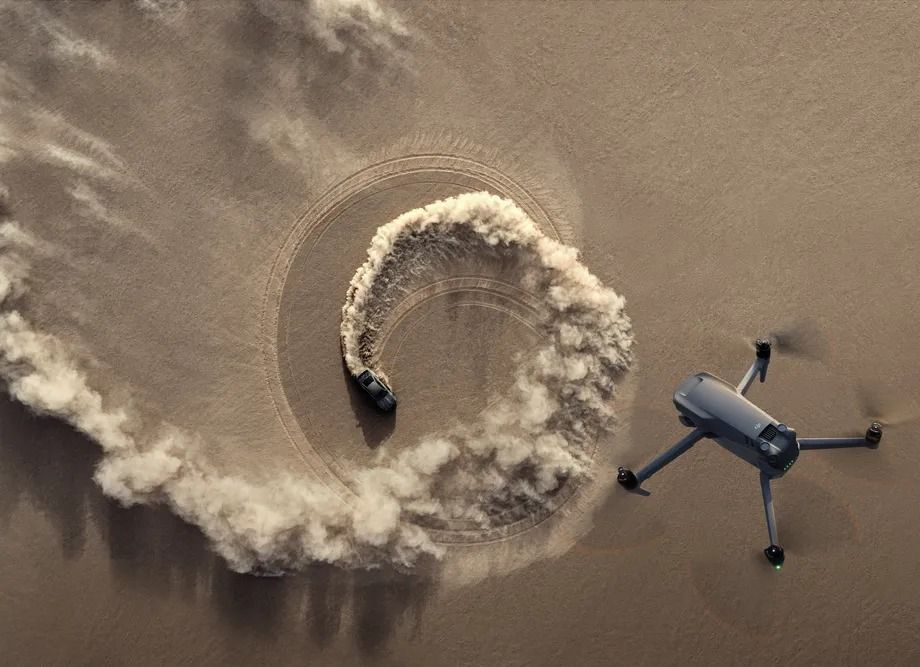 DJI Mavic 3 ve Mavic 3 Cine drone’lar tanıtıldı