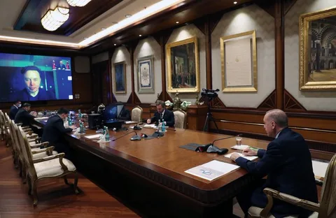 Cumhurbaşkanı Recep Tayyip Erdoğan ile Tesla ve SpaceX CEO’su Elon Musk arasında videokonferans görüşmesi