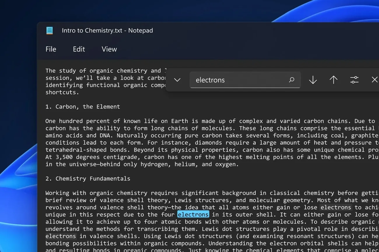 Karanlık modlu yeni Notepad Windows 11 Insider test sürümünde