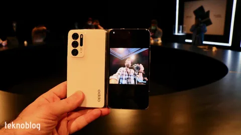 Oppo Find N piyasaya çıkar çıkmaz yok sattı