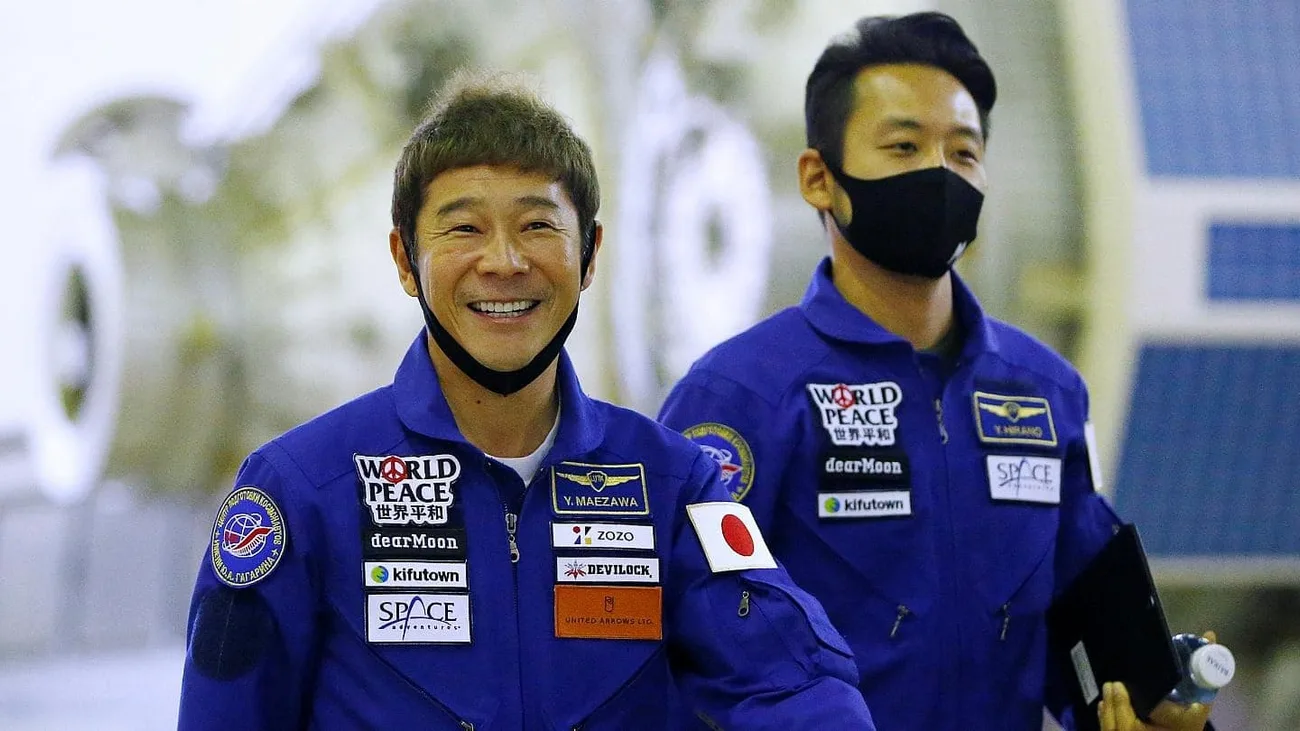 Japon milyarder Yusaku Maezawa’nın uzay yolculuğu başladı