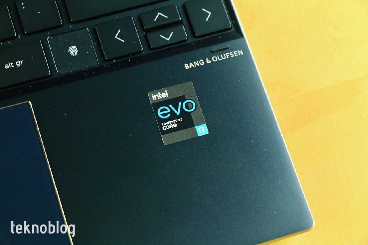 HP Spectre x360 (2021) İncelemesi