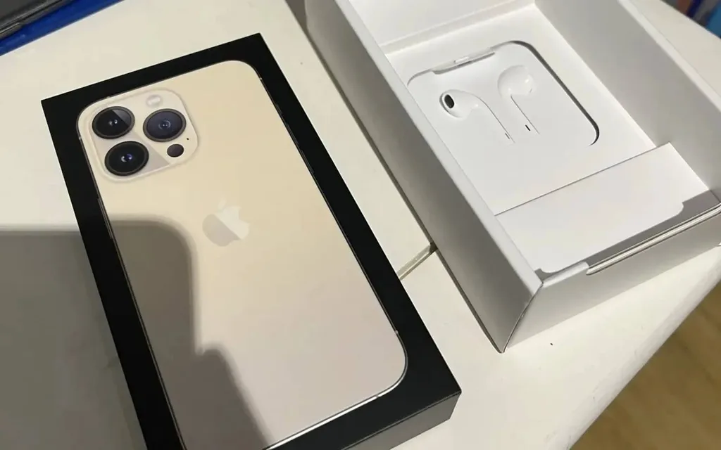 Artık Fransa’da da iPhone kutularından kulaklık çıkmayacak