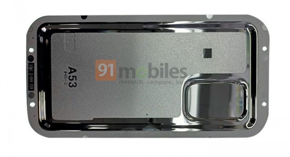 Galaxy A53 5G fotoğrafları dört arka kamerayı gösteriyor