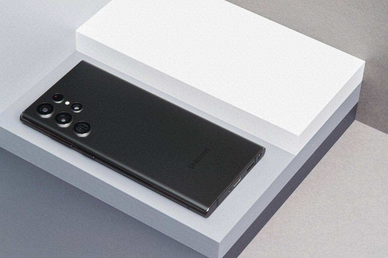 İşte yepyeni Galaxy S22 serisinin üç yeni üyesi: Galaxy S22, S22 Plus ve S22 Ultra