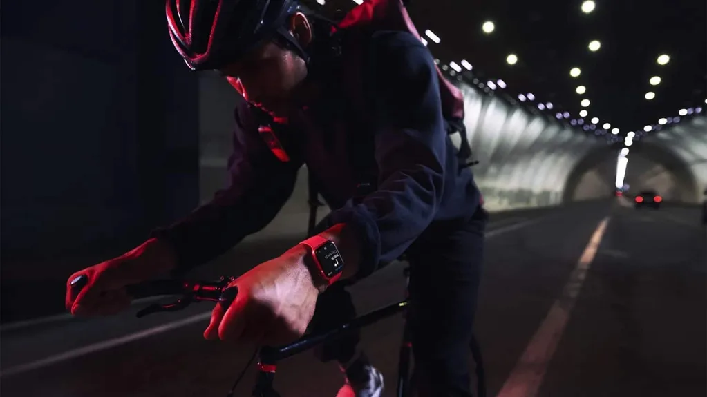 Apple Watch bisikletten düşen kişinin hayatını kurtardı