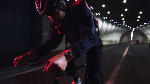 Apple Watch bisikletten düşen kişinin hayatını kurtardı