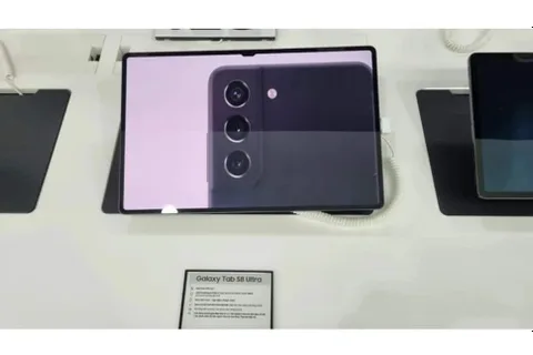 Galaxy Tab S8 Ultra canlı fotoğraflarda görüldü