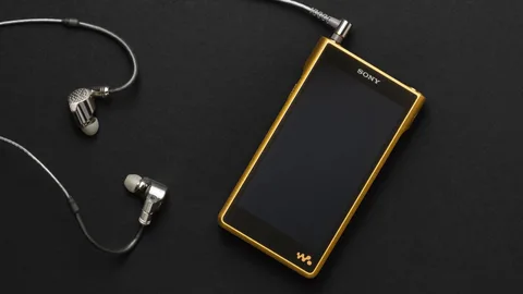 Sony’den Android ile çalışan ve yüksek fiyatlı iki yeni Walkman