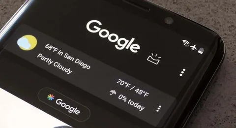 Google Android uygulamasında yeni koyu modu test ediyor