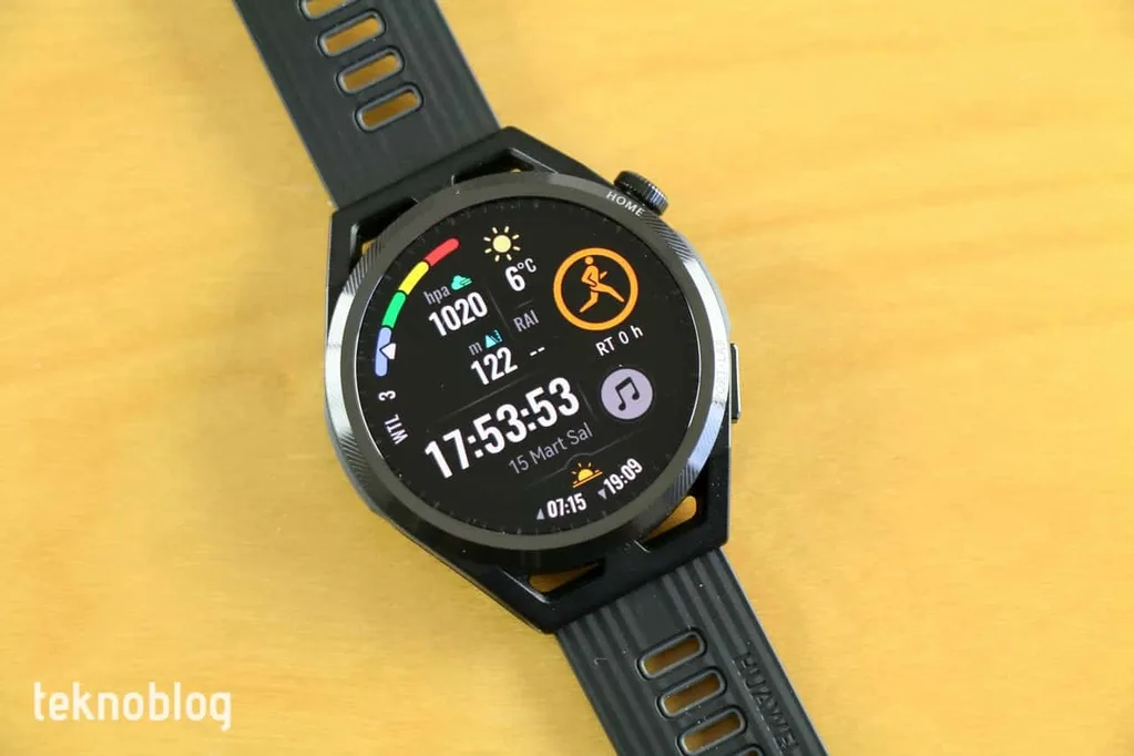 Huawei Watch GT Runner İncelemesi