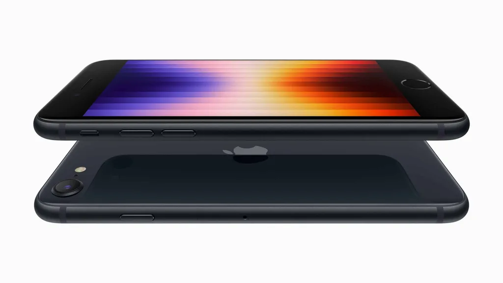 iPhone SE 3 eskisinden daha yüksek kapasiteli bir pile sahip