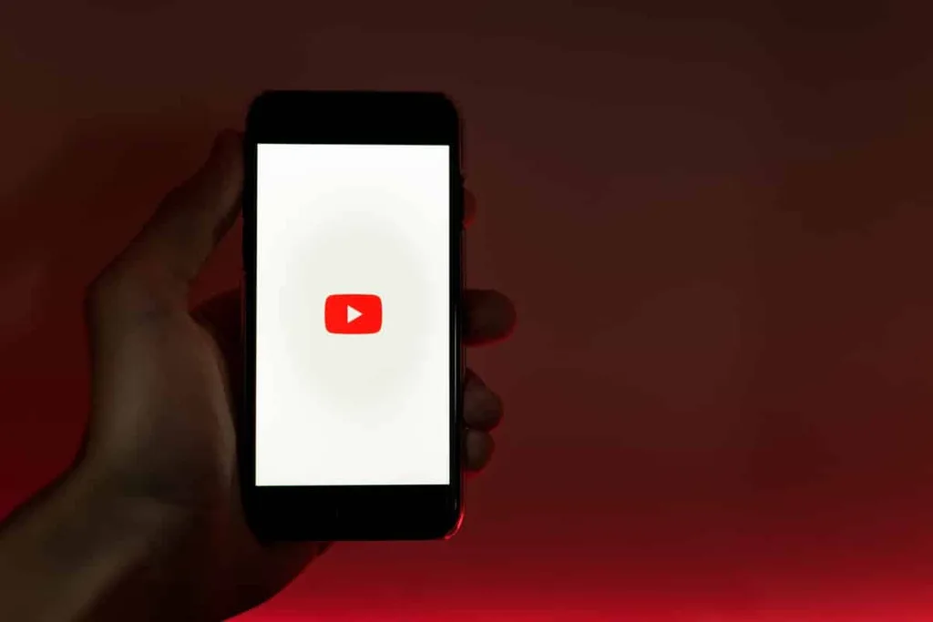 YouTube kanallar içinde podcast bulmayı kolaylaştırıyor