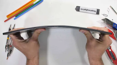 Galaxy Tab S8 Ultra dayanıklılık testinde hayatta kaldı