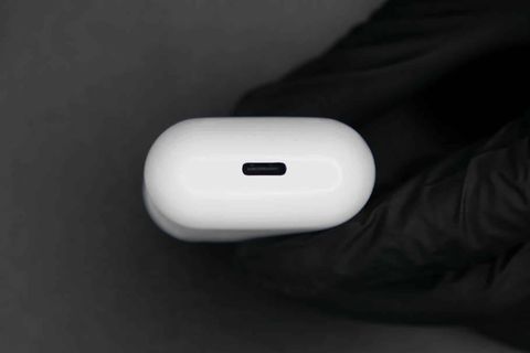 airpods usb-c iphone 15
