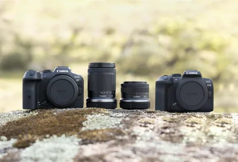 Canon EOS R7 ve R10 fotoğraf makinelerini tanıttı