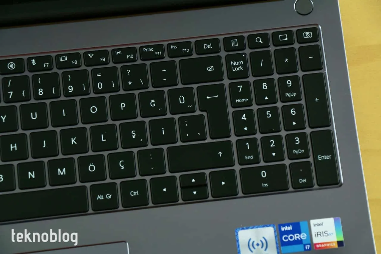 Huawei MateBook D16 (2022) İncelemesi