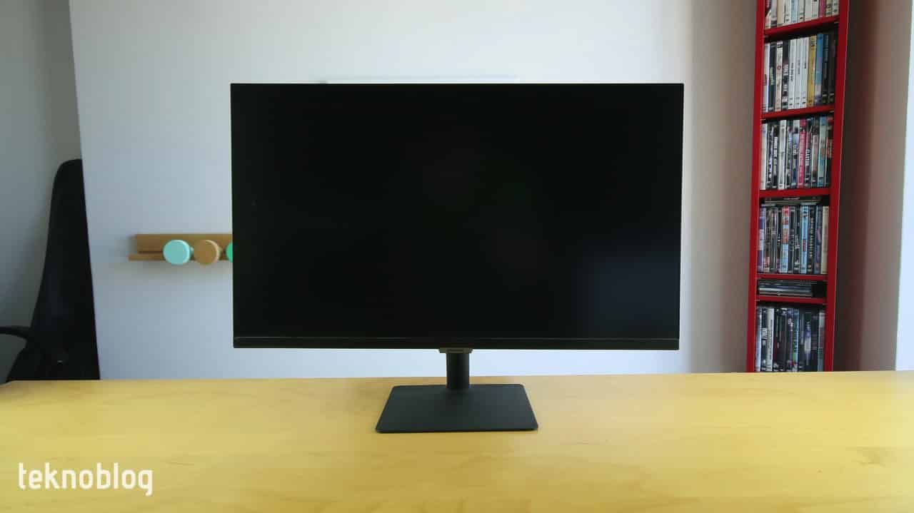 Samsung S27A700 İncelemesi: Bir yıla yakın bir deneyimin ardından