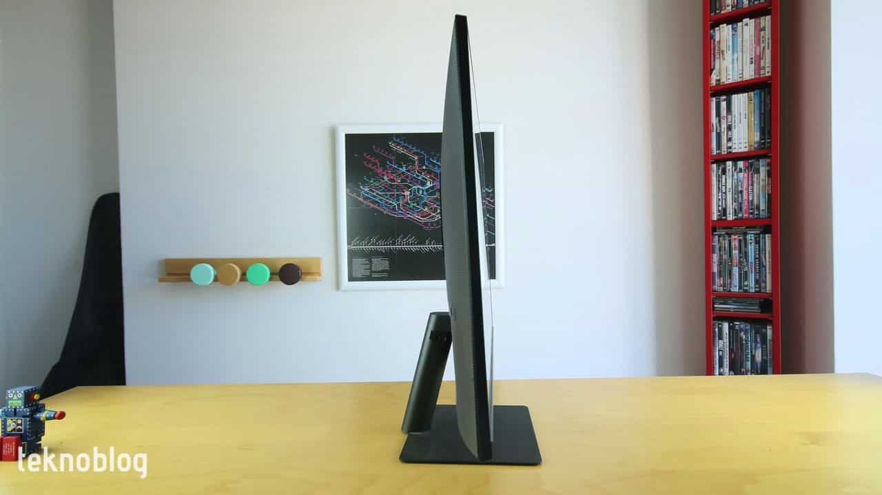 Samsung S27A700 İncelemesi: Bir yıla yakın bir deneyimin ardından