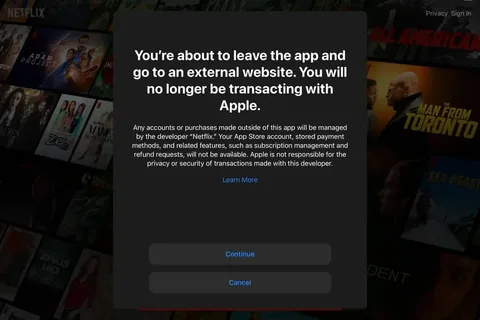 Netflix iPhone ve iPad uygulamalarına üyelik sayfasına giden bir bağlantı ekliyor