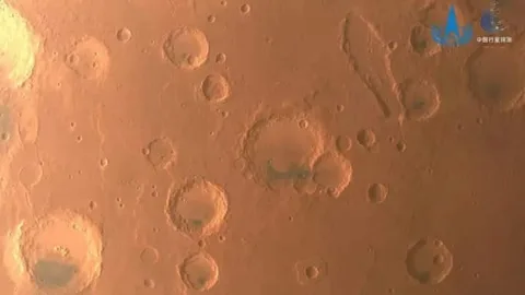 Çin’in Mars aracı gezegenin tüm yüzeyini görüntüleme görevini tamamladı