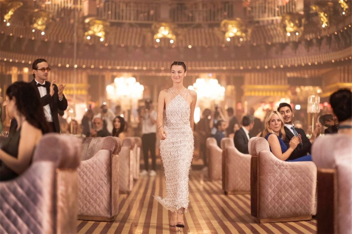 Disney+’ın yeni Türk dizisi Pınar Deniz ve Uraz Kaygılaroğlu’nu buluşturuyor