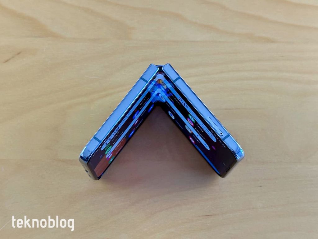galaxy z flip 4