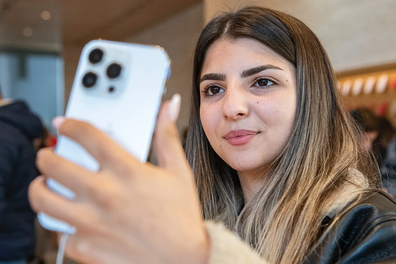 iPhone 14, iPhone 14 Pro ve iPhone 14 Pro Max bugün Türkiye’de satışa çıktı